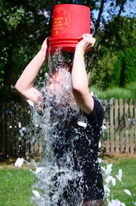 Doing_the_ALS_Ice_Bucket_Challenge