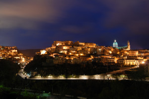 Ragusa di notte