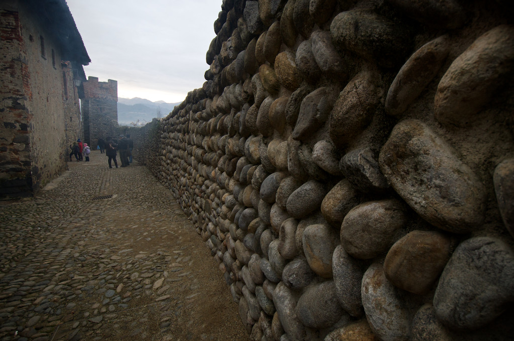 Mura di cinta del ricetto