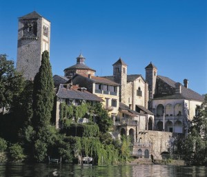 Basilica di San Giulio, Orta San Giulio (NO) - italiadaamare.it