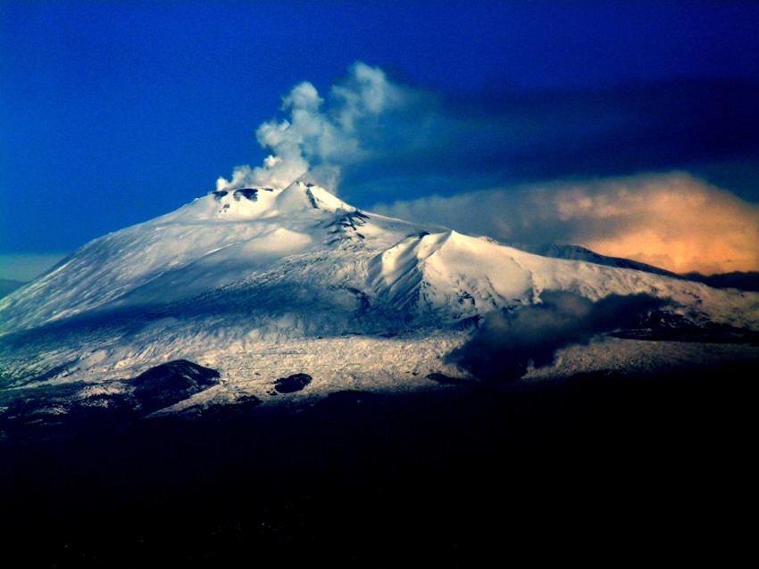 L'Etna innevato (Wikipedia)