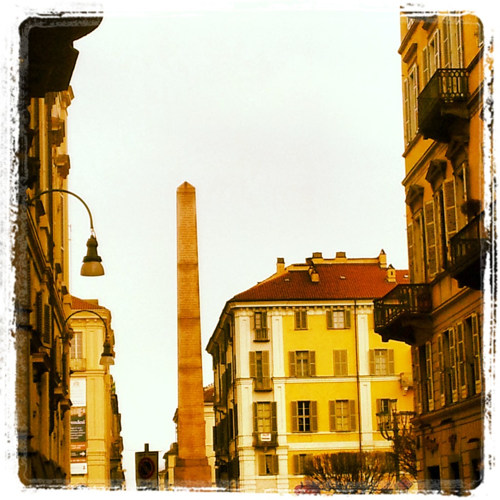 Obelisco di Piazza Savoia