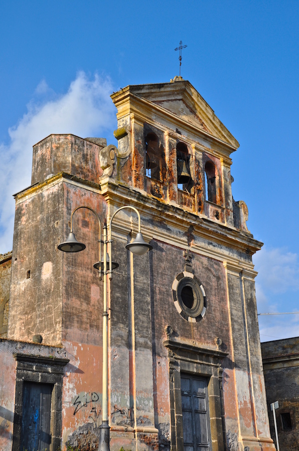 Chiesa di Mascalucia. Foto da http://ciaotutti.nl