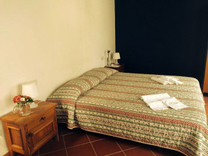 3. Una delle camere da letto (1)