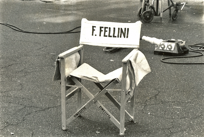 Fellini-sedia-RivieraRimini